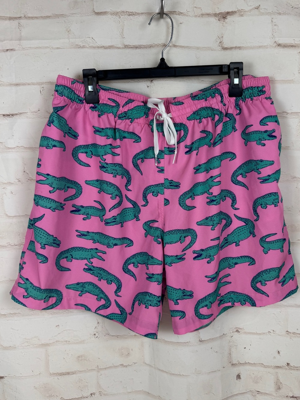 Chubbies Pink And Green Alligator Print Size 2XL